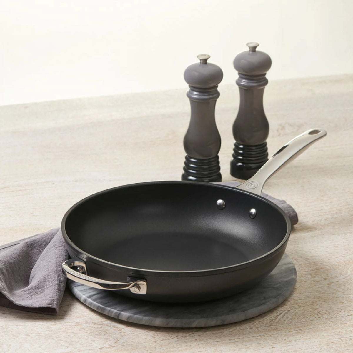 Toughened Non-stick PRO Deep Fry Pan